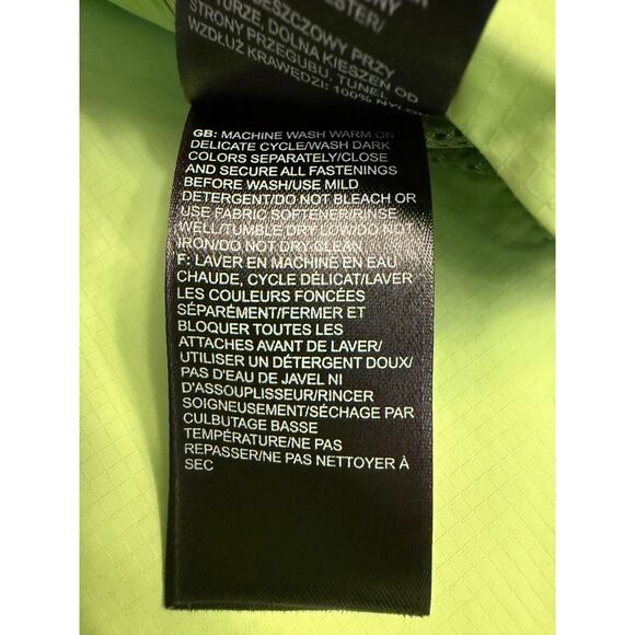 The North Face Venture Hooded Rain Jacket Women’s M Green Lightweight Waterproof - Picture 8 of 10